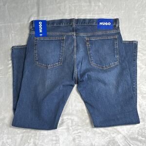 HUGO Ash NEW Men 38x32 Blue Denim Jeans Slim Fit Straight Stretch Med Wash Logo